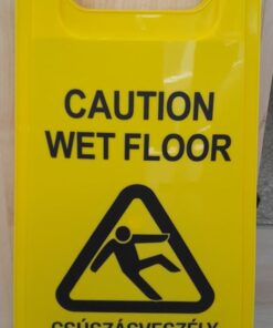 Csúszásveszély figyelmeztető tábla (angol/magyar)