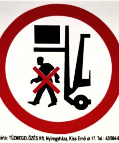 A felemelt teher alatt állni tilos! piktogram
