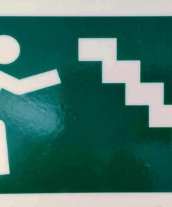 Menekülési útvonal lépcsőn lefelé (jobbra)