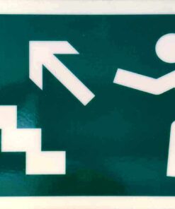 Menekülési útvonal lépcsőn felfelé (balra)